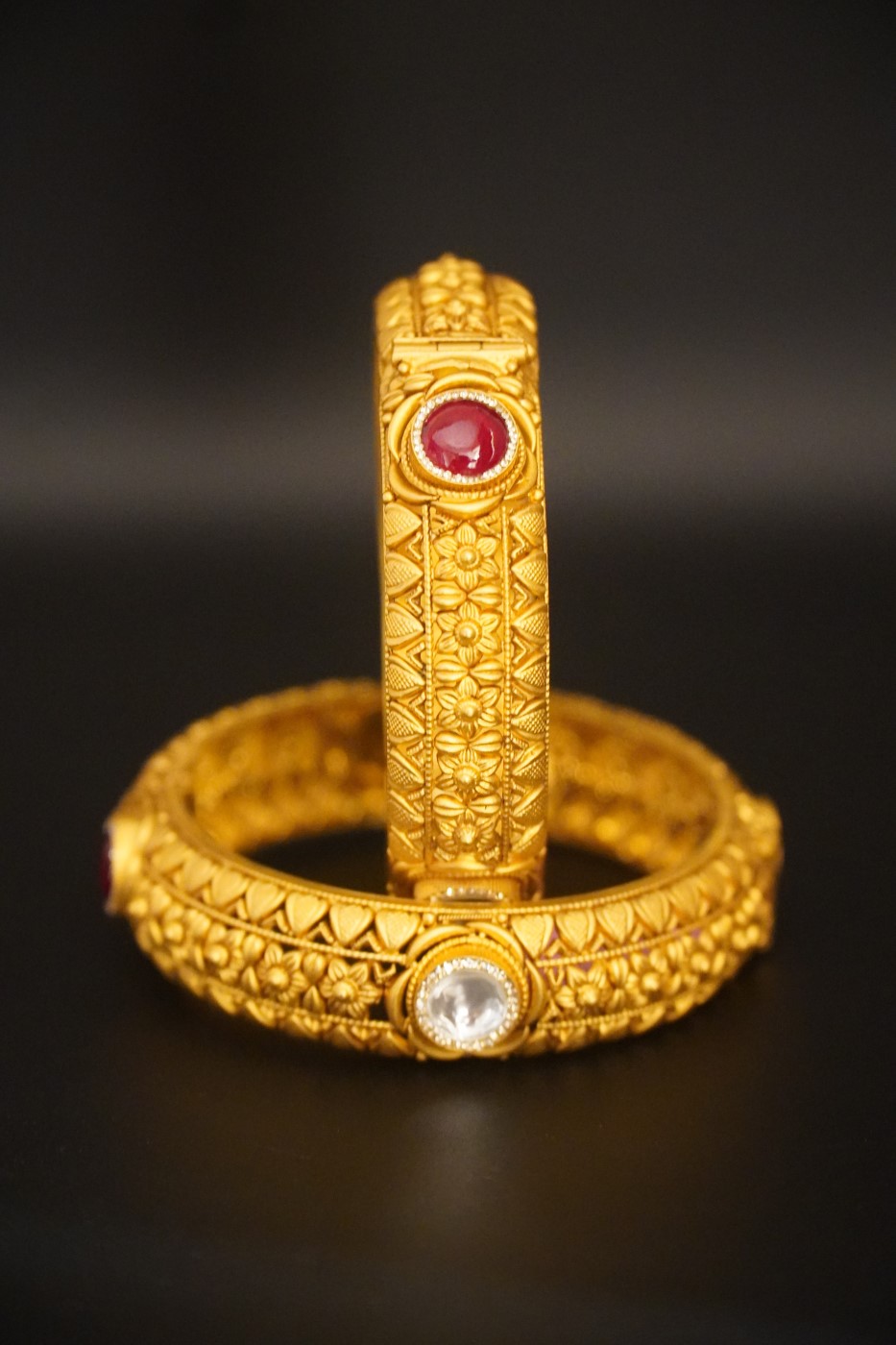 Ladies' Gold Kada - K407