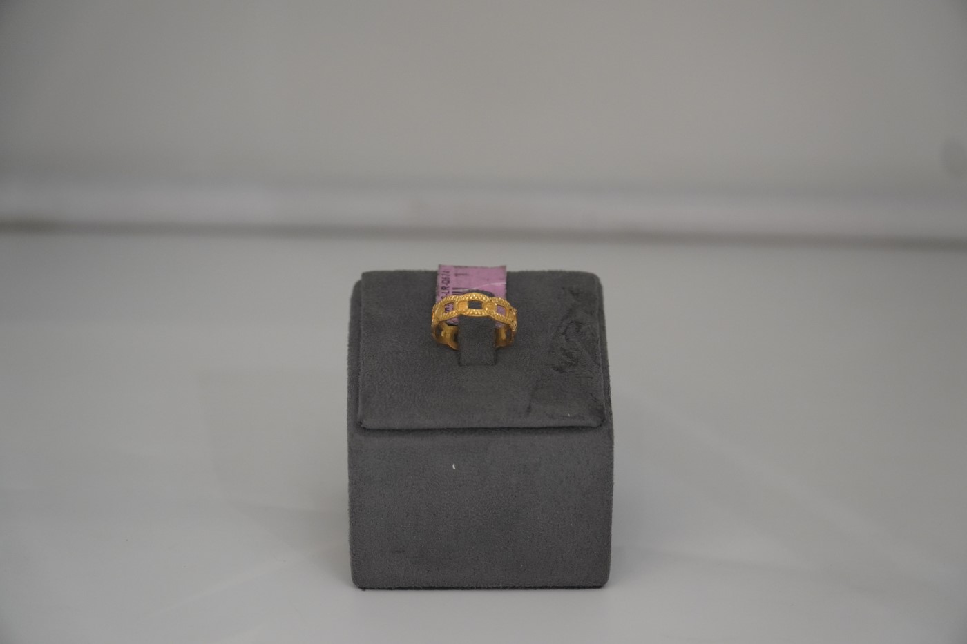 Ladies' Gold Ring - Q674 view 2