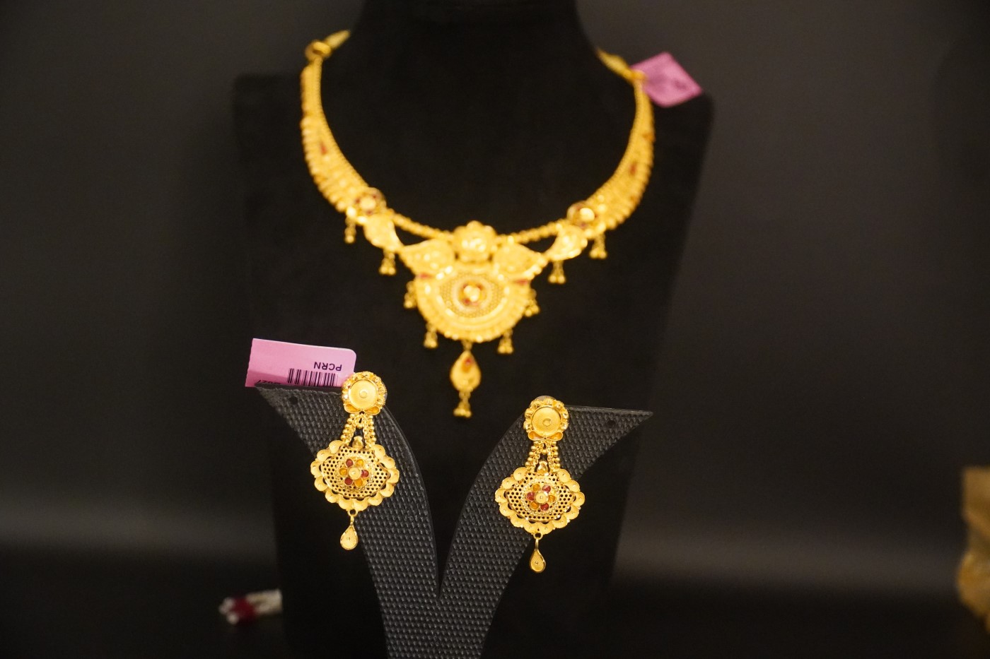 Gold Haar Necklace Set - E262 view 3