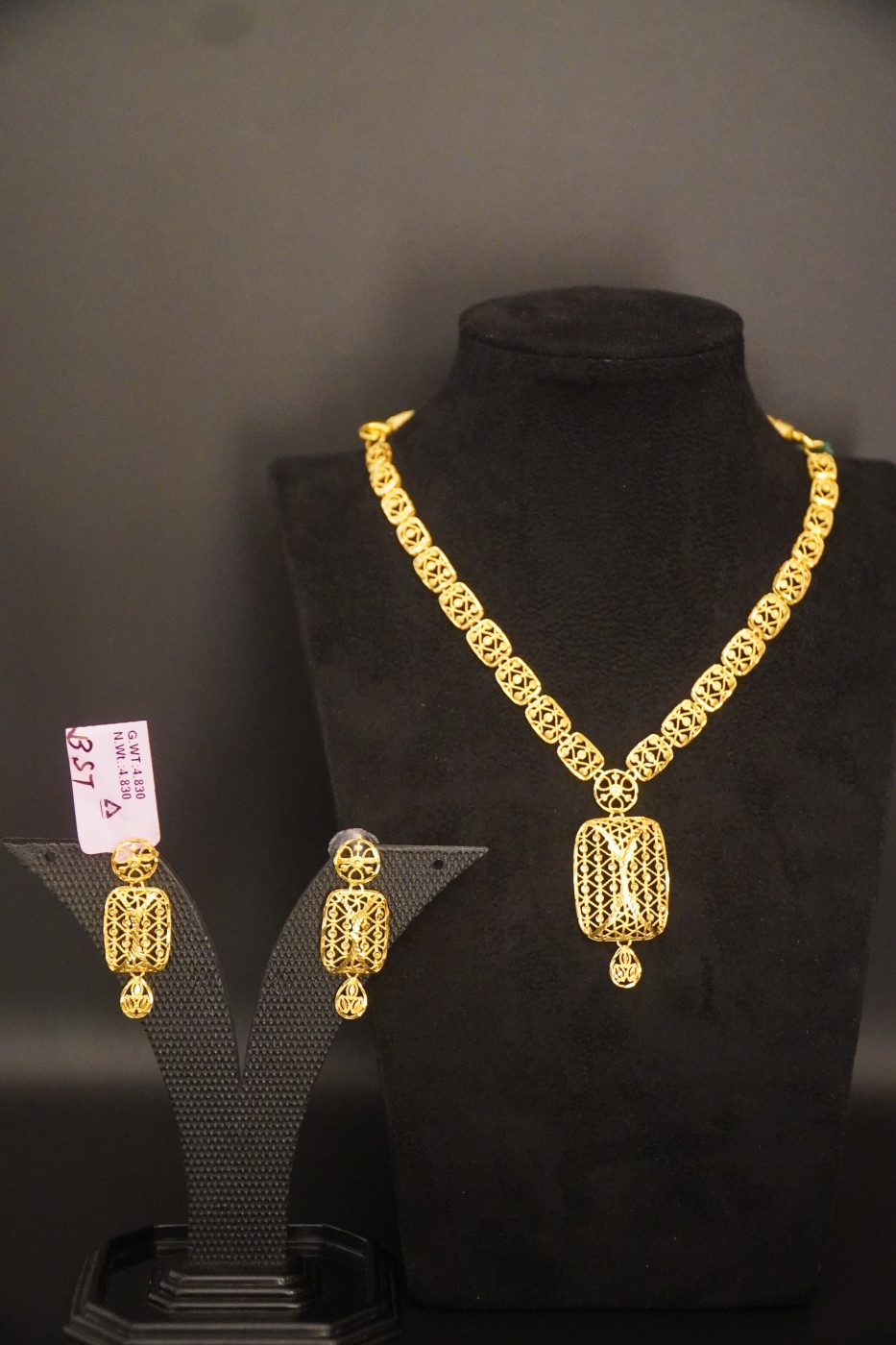 Gold Haar Necklace Set - Z022 view 3