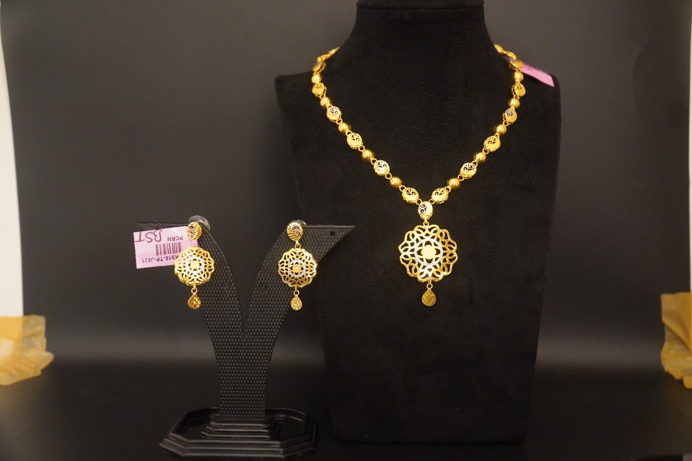 Gold Haar Necklace Set - Z767 view 3