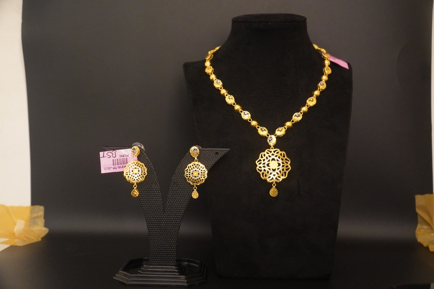 Gold Haar Necklace Set - Z767 view 4