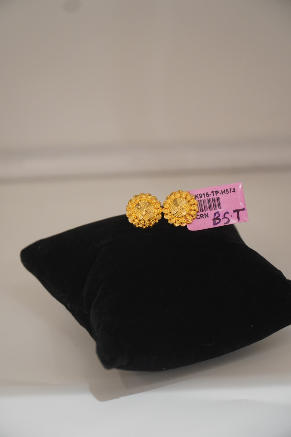 Gold Tops Earrings - H574 view 2