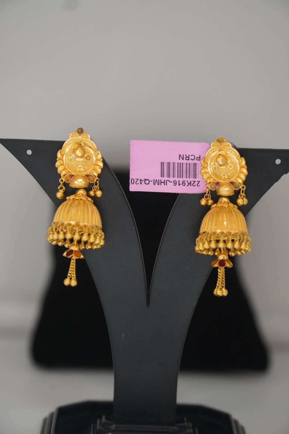 Gold Jhumka Earrings - Q420