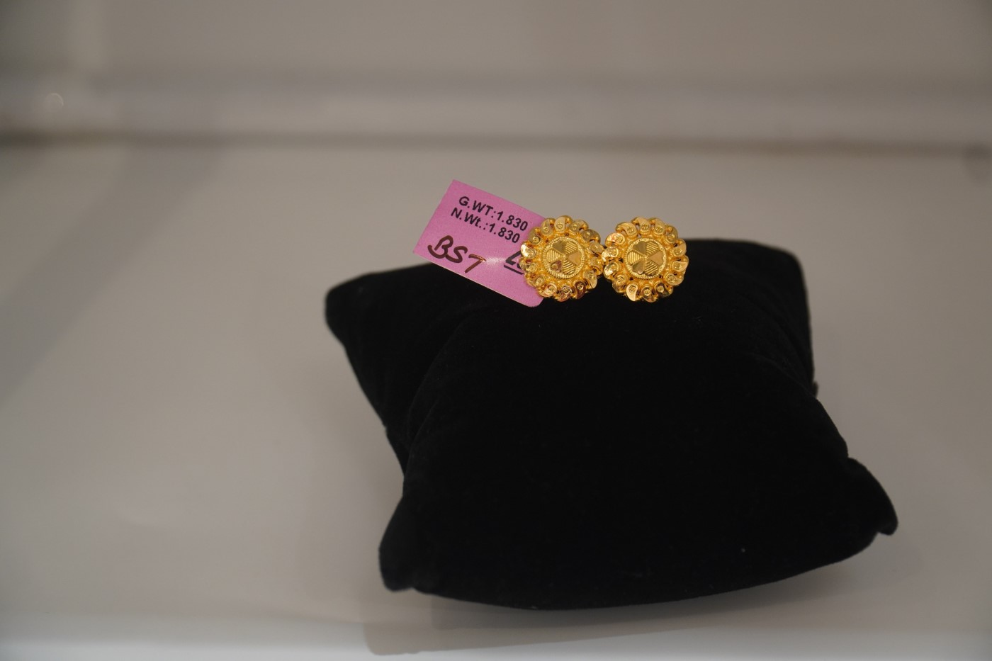 Gold Tops Earrings - T941