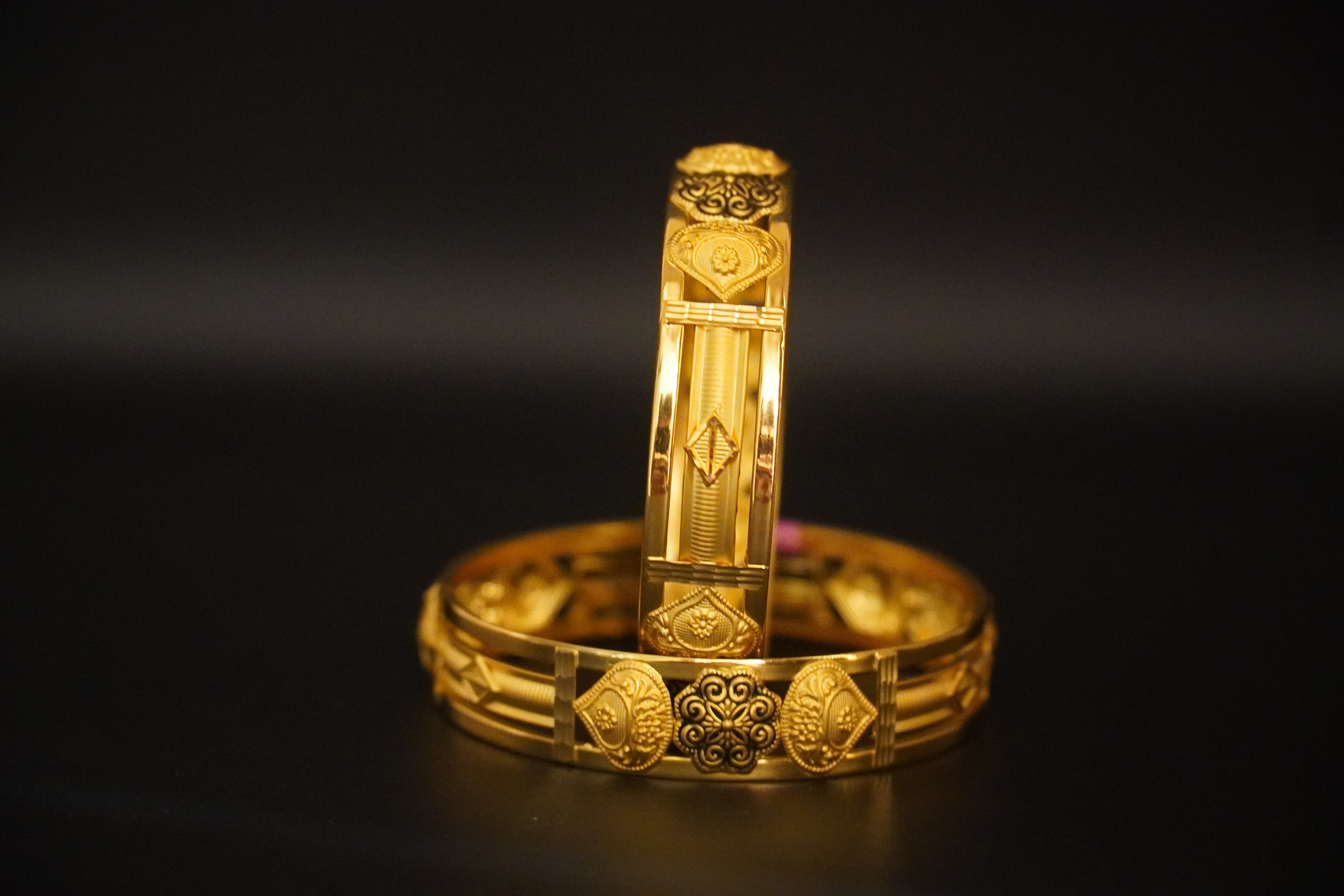 Ladies' Gold Kada - G312